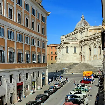 Lägenhet S. Maria Maggiore Rom